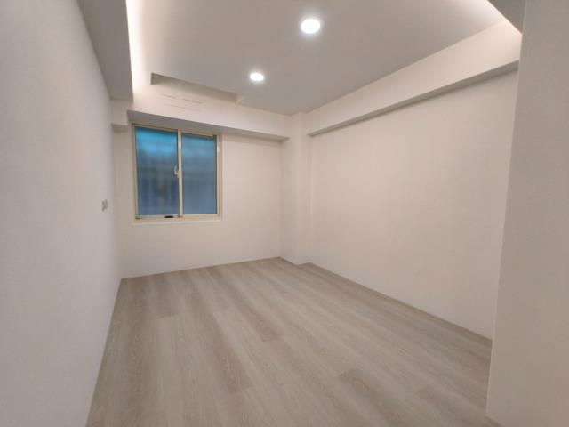 中壢華廈-8